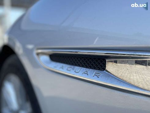 Jaguar XF 2016 - фото 12