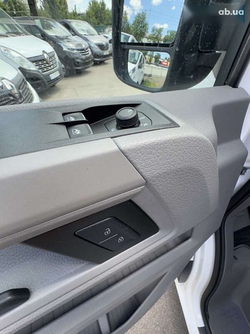 Volkswagen Crafter 2020 - фото 23