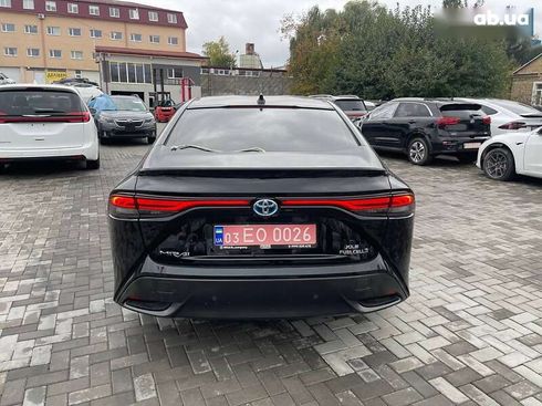 Toyota Mirai 2022 - фото 4