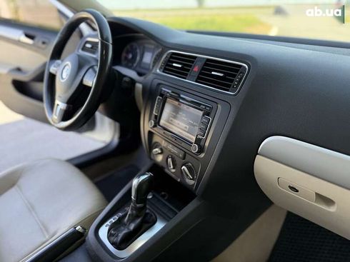 Volkswagen Jetta 2012 - фото 30