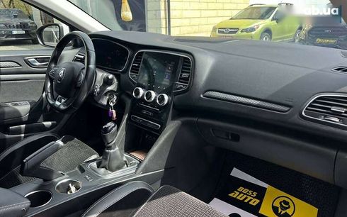 Renault Megane 2021 - фото 23