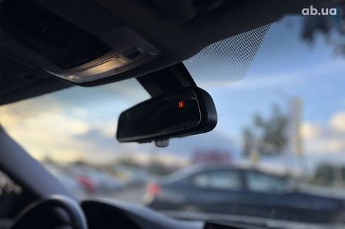 BMW 3 серия 2017 - фото 29