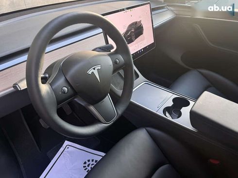 Tesla Model Y 2024 - фото 3