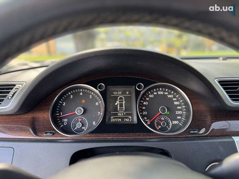 Volkswagen Passat CC 2011 - фото 29