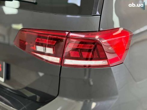 Volkswagen Passat 2020 - фото 10