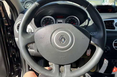 Renault Clio 2008 - фото 12