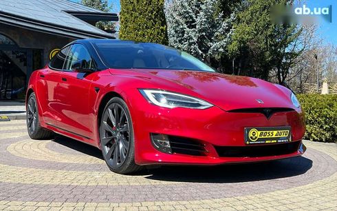 Tesla Model S 2019 - фото 9
