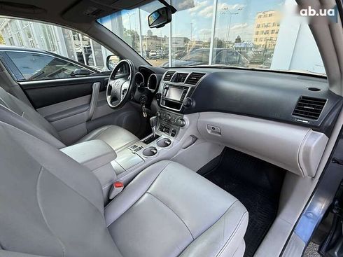 Toyota Highlander 2013 - фото 11