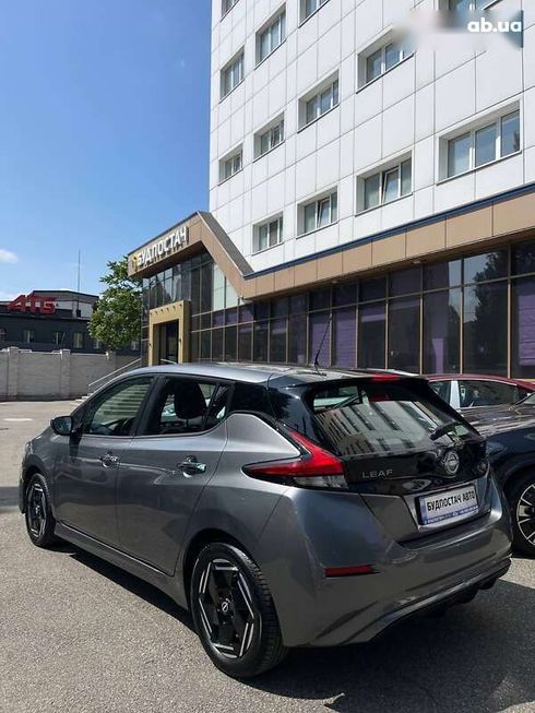 Nissan Leaf 2022 - фото 18