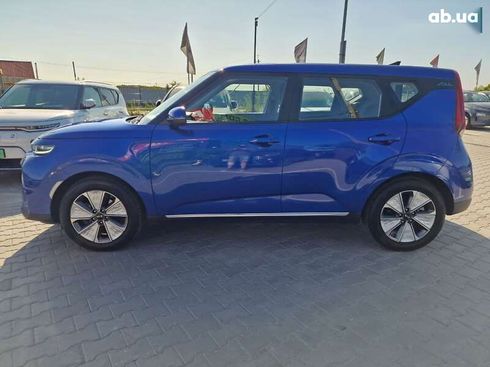 Kia Soul EV 2021 - фото 16