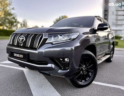 Toyota Land Cruiser Prado 2021 - фото 17