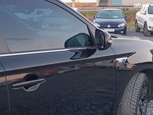 Mitsubishi Outlander 2018 черный - фото 24