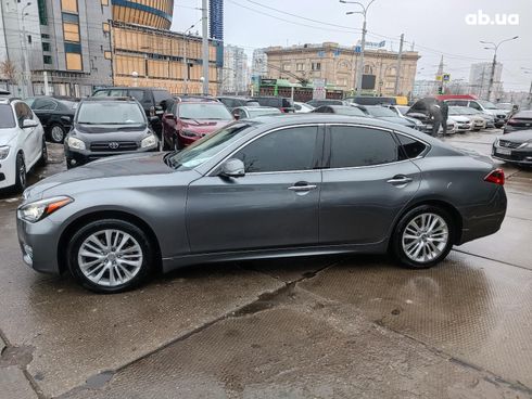 Infiniti Q70 2017 серый - фото 3