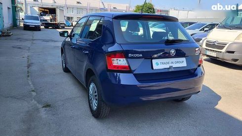 Skoda Fabia 2017 - фото 25