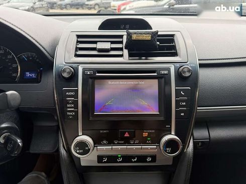 Toyota Camry 2013 - фото 13
