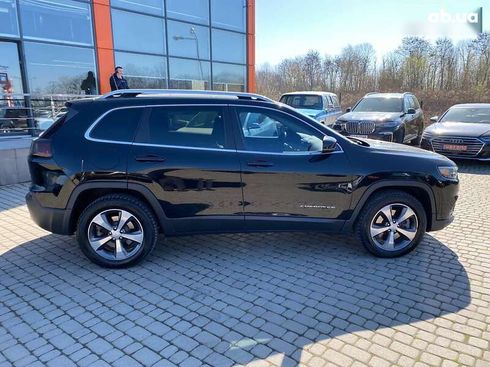 Jeep Cherokee 2018 - фото 8