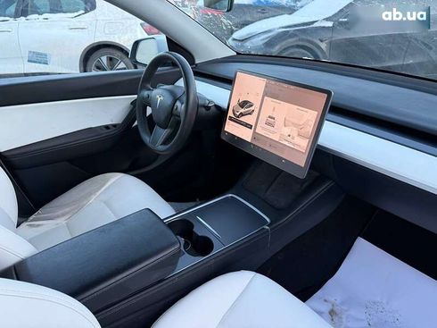 Tesla Model Y 2021 - фото 11