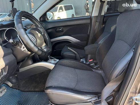 Mitsubishi Outlander 2010 коричневый - фото 33