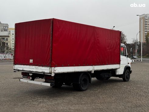 Mercedes-Benz 814 2001 белый - фото 10