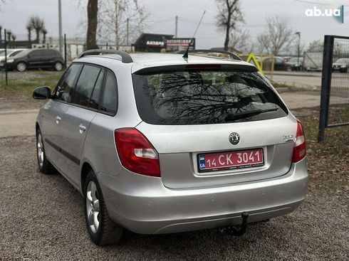 Skoda Fabia 2008 - фото 10