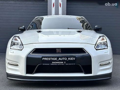 Nissan GT-R 2013 - фото 4