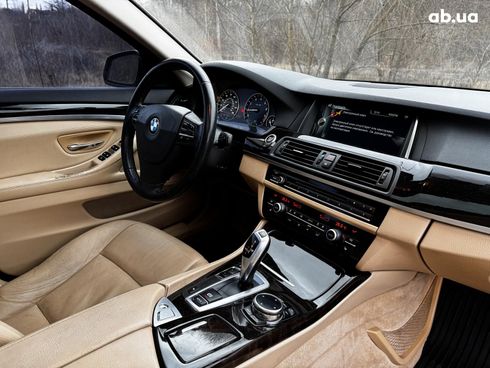 BMW 5 серия 2013 серый - фото 104