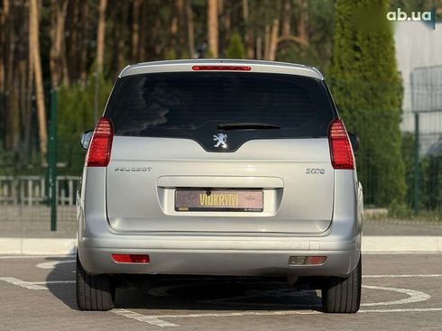 Peugeot 5008 2010 - фото 15