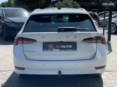 Skoda Octavia 2020 - фото 17