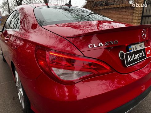 Mercedes-Benz CLA-Класс 2018 красный - фото 26