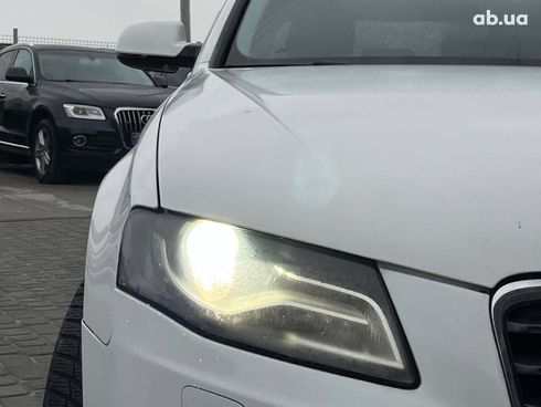 Audi A4 2010 белый - фото 9