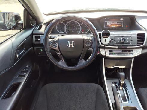 Honda Accord 2015 черный - фото 31