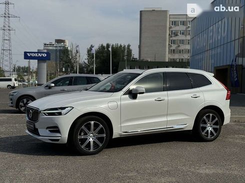 Volvo XC60 2020 - фото 7