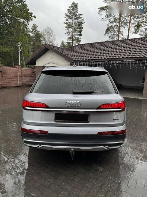 Audi Q7 2022 - фото 8