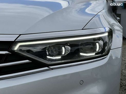 Volkswagen Passat 2022 - фото 15