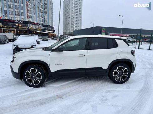 Jeep Avenger 2024 - фото 4