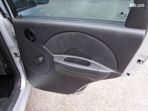 Chevrolet Aveo 2006 - фото 13