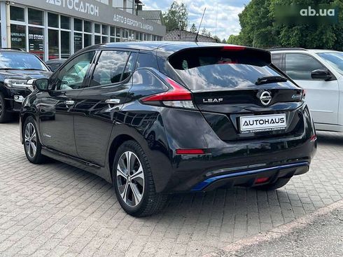 Nissan Leaf 2018 - фото 6