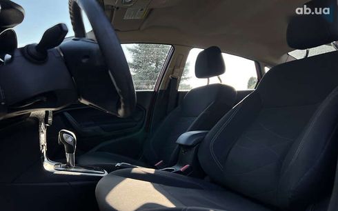 Ford Fiesta 2018 - фото 9