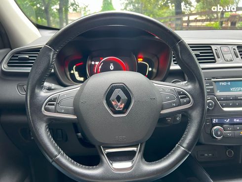 Renault Kadjar 2016 черный - фото 18