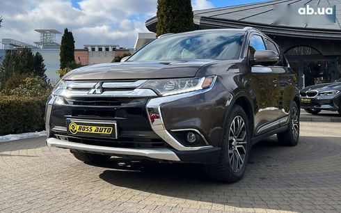 Mitsubishi Outlander 2018 - фото 3