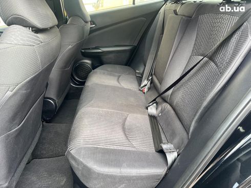 Toyota Prius 2016 черный - фото 28