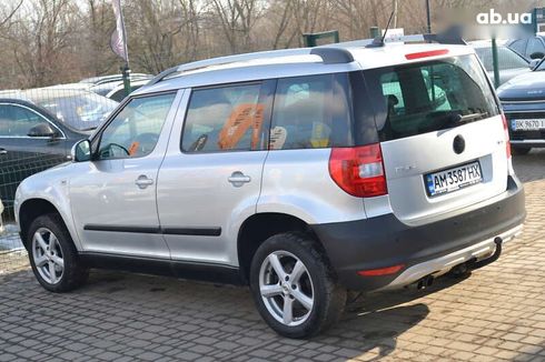 Skoda Yeti 2012 - фото 19