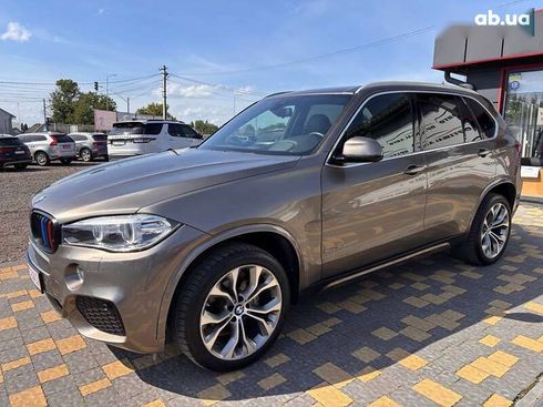 BMW X5 2017 - фото 12