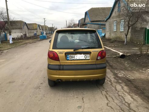 Daewoo Matiz 2003 желтый - фото 5