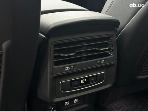 Audi Q8 2021 белый - фото 36