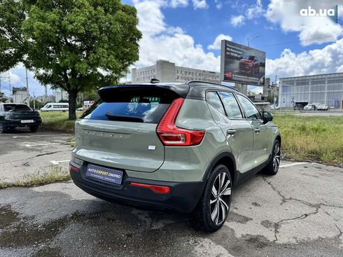 Volvo XC40 2021 - фото 13