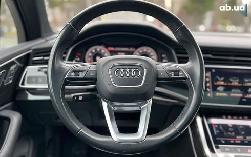 Audi Q7 2020 - фото 11