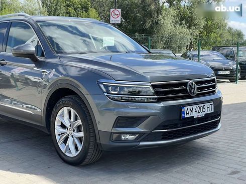 Volkswagen Tiguan 2018 - фото 8