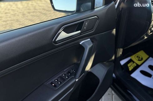 Volkswagen Tiguan 2017 - фото 18