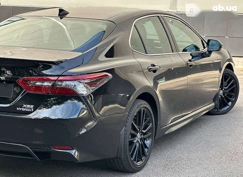 Toyota Camry 2023 - фото 12